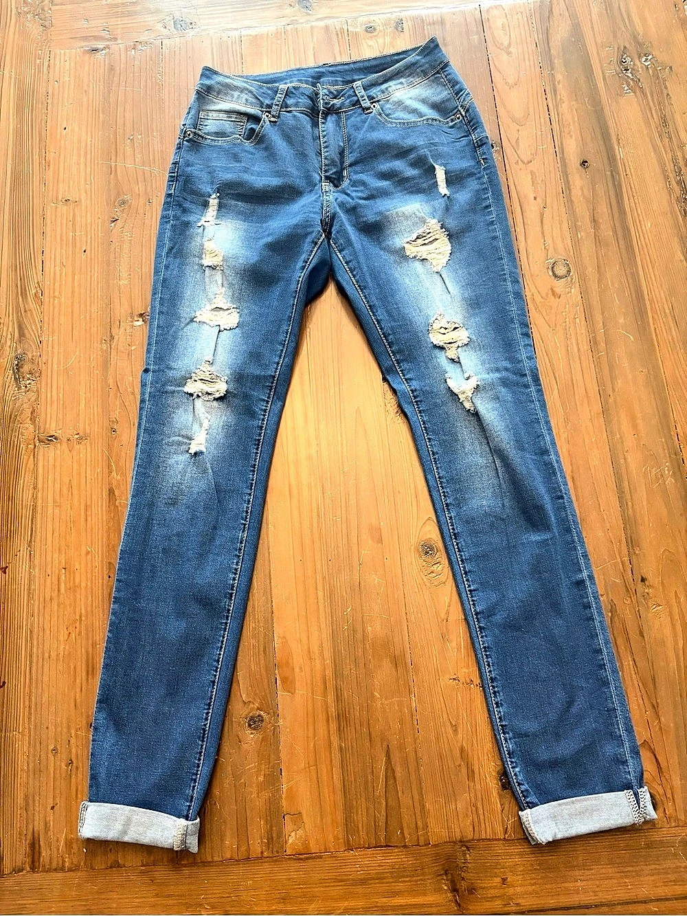 Unbranded Distressed Skinny Jeans Medium Wash Cuffed Size S - Picture 2 of 8